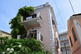 Garitsa Bay Apartment