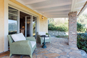 Villa Al'Azraa by Corfuescapes