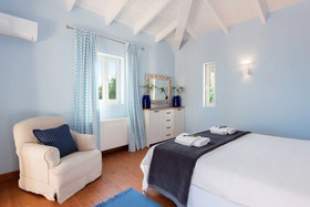 Villa Al'Azraa by Corfuescapes