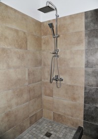 Captain's Studios & Apartments