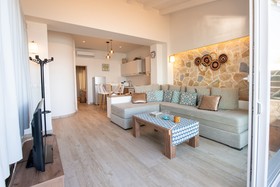 Ekati Mare Lifestyle Resort