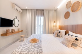 Ekati Mare Lifestyle Resort