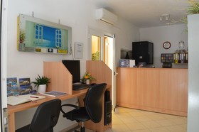 Konstantina Apartments