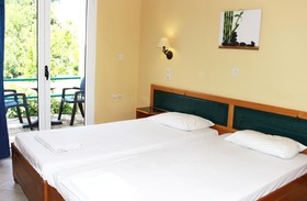 Koulouris Beach Hotel