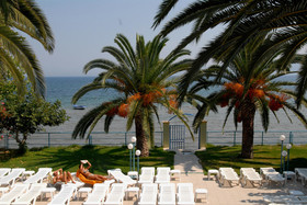 Sirocco Hotel