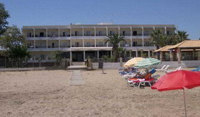 Cavomarina Beach Hotel