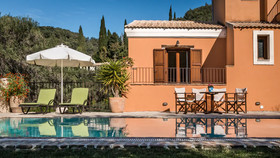 Mastrogiannis Villa Levanta