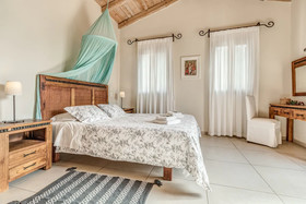 Mastrogiannis Villa Levanta