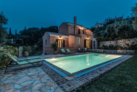 Mastrogiannis Villa Levanta