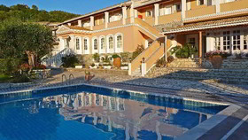 Nefeli Hotel