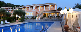 Nefeli Hotel