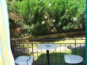 Alexandros & Gerekos Apartments