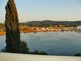 Alexandros & Gerekos Apartments