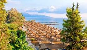 Kontokali Bay Resort & Spa