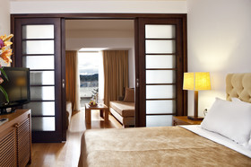 Kontokali Bay Resort & Spa