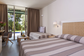 Kontokali Bay Resort & Spa