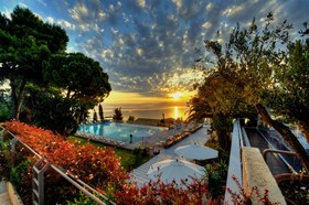 Kontokali Bay Resort & Spa