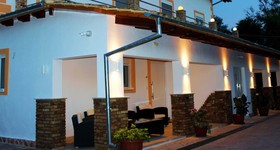Anemomylos Lefkimmi Luxus Suites Hotel