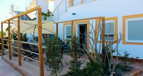 Anemomylos Lefkimmi Luxus Suites Hotel