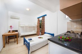 Aquarius Beach Eco-Hotel