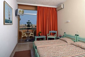 CNic Gemini Hotel