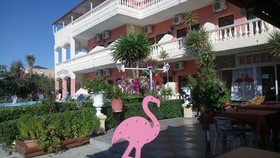 Flamingo Apartments