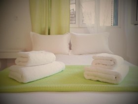Rossi's Studios and Apartments