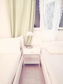 Rossi's Studios and Apartments