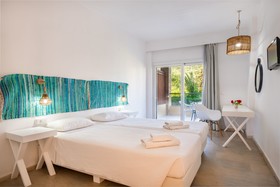 Serena Hotel