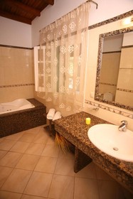 Aphrodite Apartments