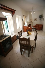 Aphrodite Apartments