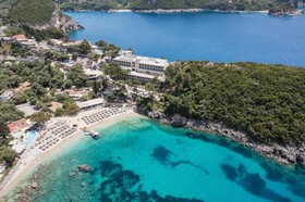 Akrotiri Beach Resort Hotel