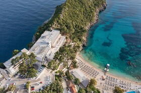 Akrotiri Beach Resort Hotel