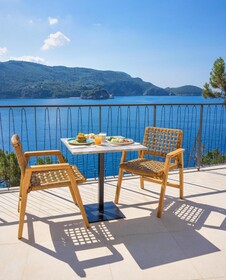 Akrotiri Beach Resort Hotel