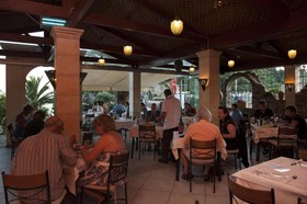 Apollon Annexe