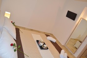 Achillion Luxury Villa