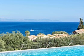 Aeolos Beach Resort