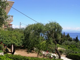 Apostolos & Eleni Family Apartments