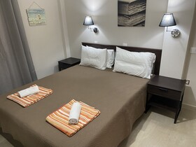 Alexander Apartments