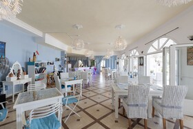 Aphrodite Hotel by Konnect