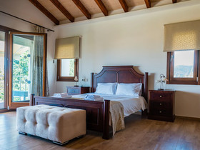 Luxury Villa Hera