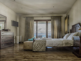 Luxury Villa Hera