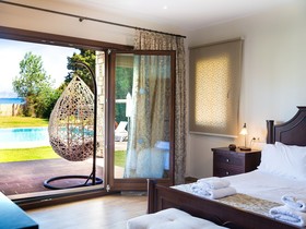 Luxury Villa Hera
