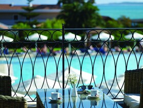 Roda Beach Resort & Spa