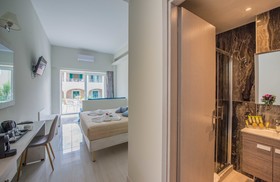Amour Holiday Resort