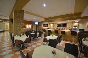 Angelina’s Hotel & Apartments