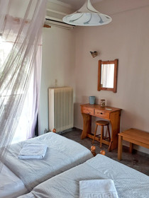 Antzela Apartments