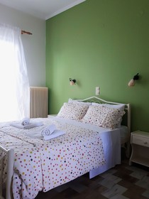 Antzela Apartments