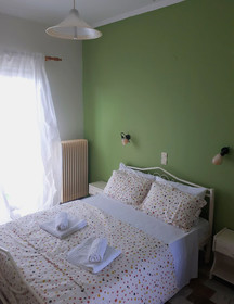 Antzela Apartments