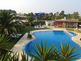 Chrysanthy Apartments